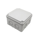 40201005 — CAJA CON KNOCKOUTS PRE-PERFORADOS PLASTICA ABS DE CONEXIONES 117X117X70.5MM. GRIS IP67