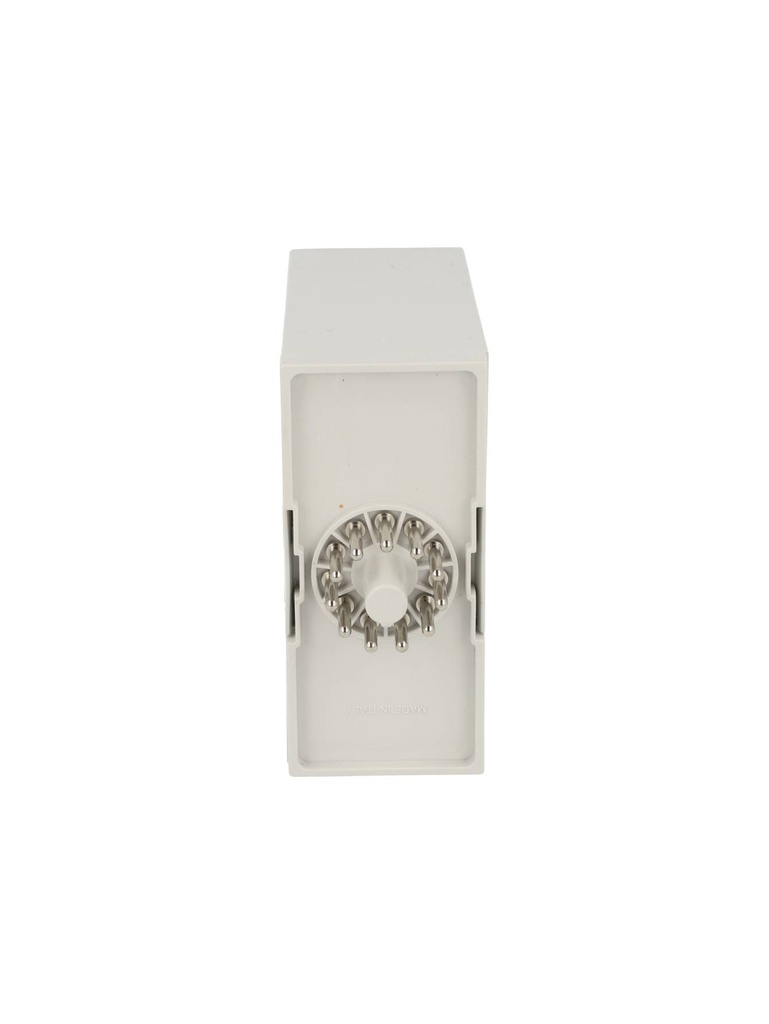 Z11SR — CONTROL/NIVEL 110/220VCA CON 3SENSORES 1CA+1CC 5A.250VCA, 11/PIN, AJ.0-100KOHMS