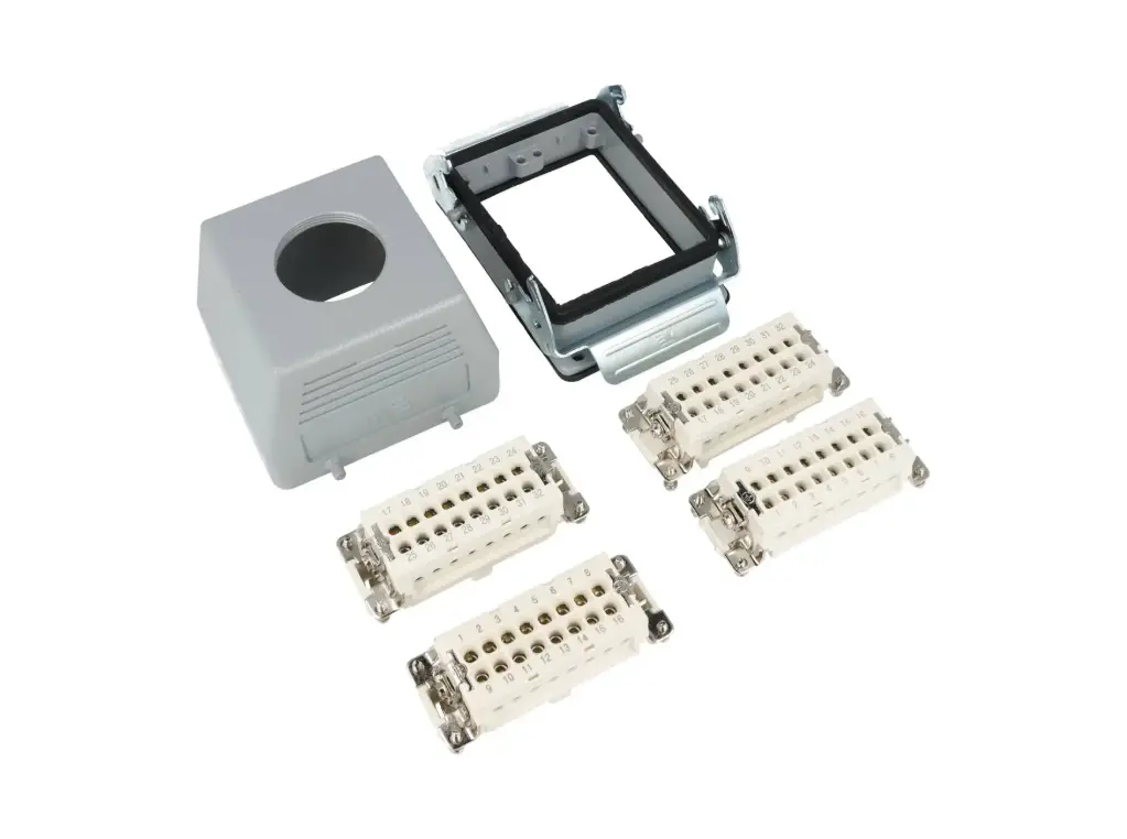 CISET32PM — SET CONECTOR INDEPENDIENTE MACHO HEMBRA 32 POLOS+TIERRA M40, 16AMP. 450VCA