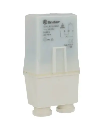 [104182300000] 104182300000 — INTERRUPTOR CREPUSCULAR 1NA, 12A