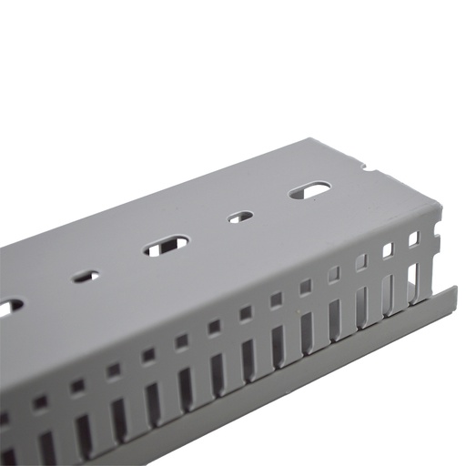 [4SG E44] 4SG E44 — CANALETA RANURADA 4MM SIN GUIA 60X40, 2M